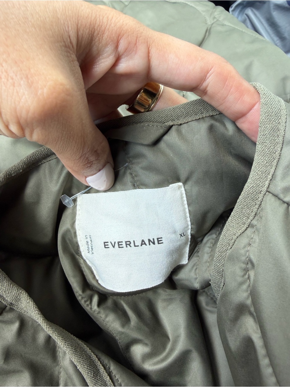 Everlane The Long Quilted Liner Coat in Kalamata Green XL - Picture 9 of 14